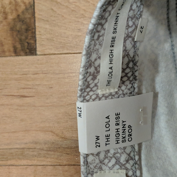 Aritzia Denim forum jeans NWT. - Picture 4 of 8